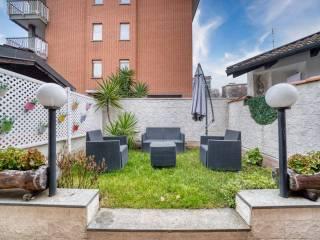 Villa unifamiliare via Invorio 16, Parella, Torino — foto 14 di 48