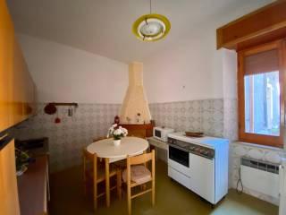 Terratetto unifamiliare via A. Casa Parrocchiale, Suni — foto 6 di 22