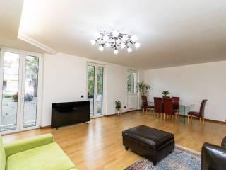 Quadrilocale via Roma 6, Centro, Casatenovo — foto 8 di 48