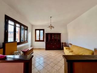 Villa unifamiliare via 24 Maggio 170, Centro, Novafeltria — foto 2 di 16