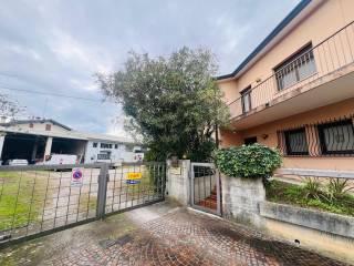 Villa unifamiliare via Trieste 70, Centro, Cervignano del Friuli — foto 25 di 30