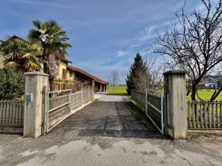 Villa unifamiliare Strada del Santuario, Centro, Fossano — foto 12 di 19