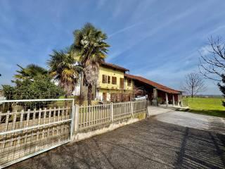 Villa unifamiliare Strada del Santuario, Centro, Fossano — foto 10 di 19