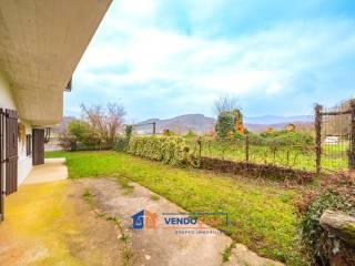 Casale via Colletto Terrazza 8, Caraglio — foto 26 di 34
