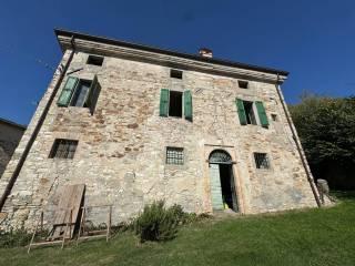 Casa colonica via Casanuova 8, Calestano — foto 6 di 28