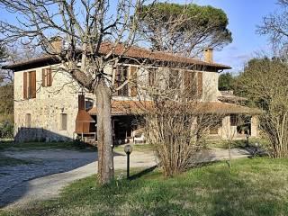 Casale, buono stato, 350 m², Fabro — foto 3 di 20