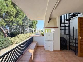 Appartamento in villa via Sergio Sasso, Bisceglie — foto 47 di 49