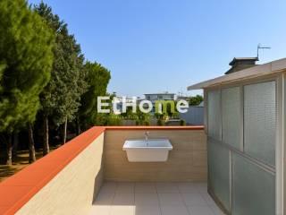 Appartamento in villa via Sergio Sasso, Bisceglie — foto 20 di 49
