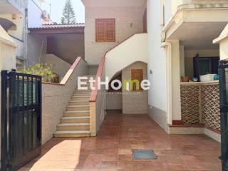 Appartamento in villa via Sergio Sasso, Bisceglie — foto 5 di 49