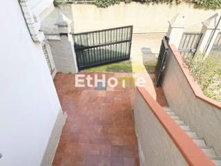 Appartamento in villa via Sergio Sasso, Bisceglie — foto 41 di 49