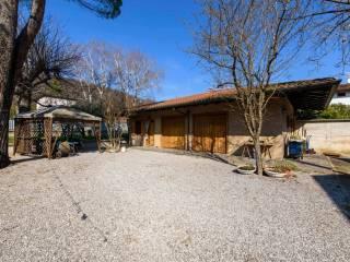 Villa unifamiliare via Del Cotonificio, Centro, Gorizia — foto 9 di 34