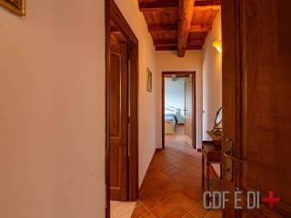 Villa unifamiliare via Ornischi, Centro, Castelnuovo di Farfa — foto 2 di 63