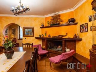 Villa unifamiliare via Ornischi, Centro, Castelnuovo di Farfa — foto 14 di 63