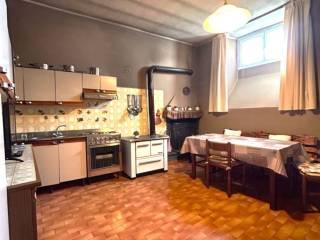Terratetto unifamiliare 335 m², buono stato, Centro, Ponte in Valtellina