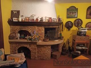 Villa a schiera piazza del Comune, Centro, Vaiano — foto 16 di 32
