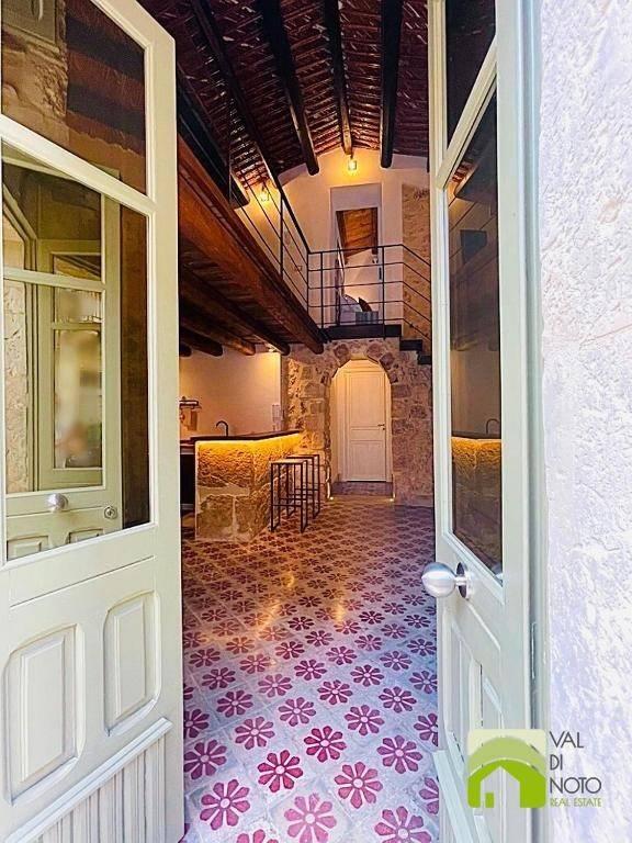 Loft via Michele Amari, Centro, Noto — foto 17 di 23