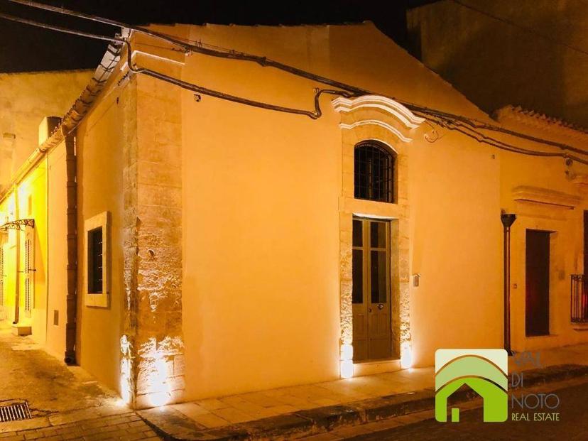 Loft via Michele Amari, Centro, Noto — foto 6 di 23