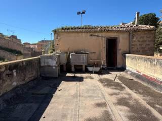 Appartamento via Redentore 76, Centro, Caltanissetta — foto 10 di 42