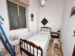Appartamento via Galileo, Centro, Caronia — foto 18 di 37