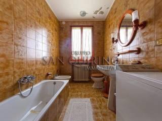 Villa bifamiliare via Fosse Ardeatine 1, Villarotta, Luzzara — foto 5 di 47