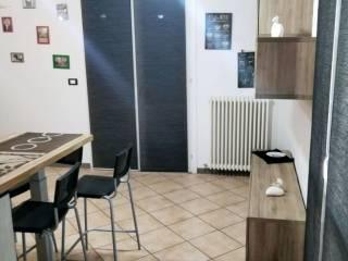 Trilocale ottimo stato, secondo piano, Regina Pacis, Reggio Emilia — foto 12 di 19