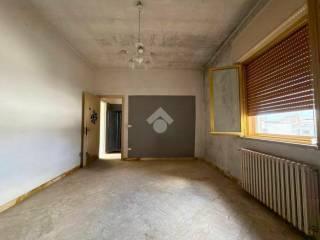 Quadrilocale via Enrico Toti 8, Centro, Galatone — foto 3 di 27