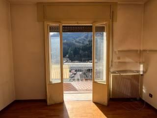 Villa unifamiliare via Ragazzi del '99, Centro, Recoaro Terme — foto 11 di 18