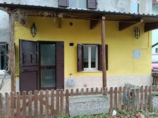 Terratetto unifamiliare 120 m², ottimo stato, Centro, Vetto — foto 17 di 21