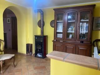 Terratetto unifamiliare 120 m², ottimo stato, Centro, Vetto — foto 5 di 21