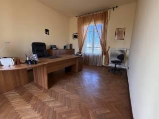 Villa unifamiliare via Giuseppe Garibaldi, Centro, Poggio a Caiano — foto 11 di 48