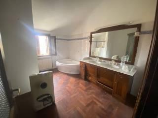 Villa unifamiliare, da ristrutturare, 952 m², Centro, Gazzuolo — foto 5 di 10