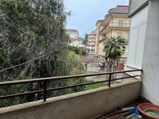 Trilocale via Bernardino Telesio, Centro, Vibo Valentia — foto 7 di 12