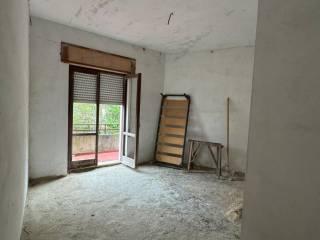 Trilocale via Bernardino Telesio, Centro, Vibo Valentia — foto 9 di 12