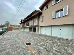 Villa a schiera via Del Fontanone, Centro, Azzate
