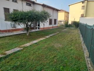 Villa unifamiliare, buono stato, 201 m², Centro, Viadana — foto 7 di 26