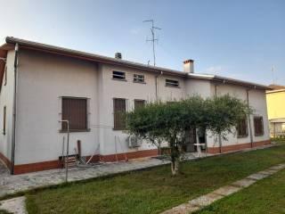 Villa unifamiliare, buono stato, 201 m², Centro, Viadana — foto 17 di 26