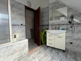 Mansarda corso Umberto I, Centro, Vibo Valentia — foto 20 di 38