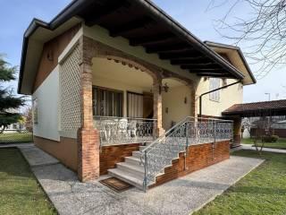 Villa unifamiliare, buono stato, 201 m², Orcenico Inferiore, Zoppola — foto 9 di 27