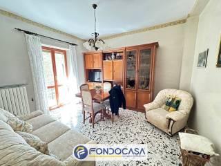 Trilocale via Romolo Del Gobbo 4, Ascoli Piceno