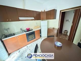Trilocale via Romolo Del Gobbo 4, Ascoli Piceno — foto 23 di 35