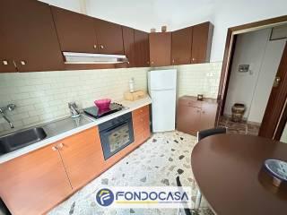 Trilocale via Romolo Del Gobbo 4, Ascoli Piceno — foto 24 di 35