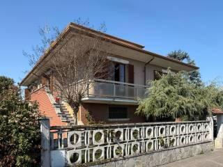 Villa unifamiliare via Carlo De Berris 28, Centro, Castelnuovo Scrivia — foto 40 di 53
