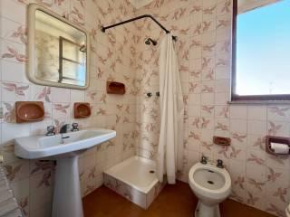 Villa unifamiliare via Carlo De Berris 28, Centro, Castelnuovo Scrivia — foto 4 di 53
