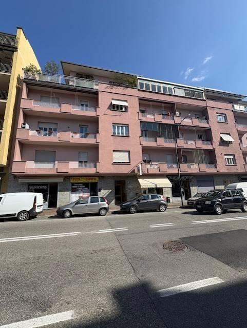 Attico via Vittorio Veneto 154, Centro, Borgosesia — foto 11 di 14