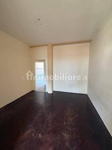 Attico via Vittorio Veneto 154, Centro, Borgosesia — foto 7 di 14