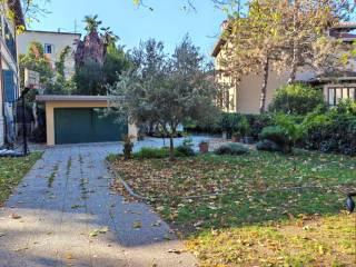 Villa bifamiliare viale Oscar Cosulich 12, Centro, Monfalcone — foto 6 di 29