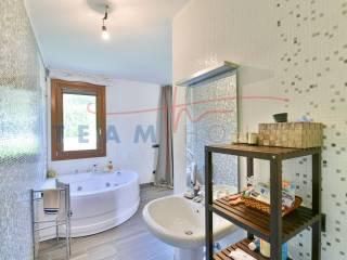 Villa unifamiliare via Cornizzolo 26, Corneno Galliano Carella Mariaga, Eupilio — foto 83 di 85