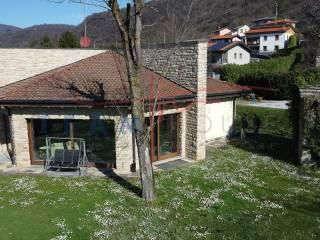 Villa unifamiliare via Cornizzolo 26, Corneno Galliano Carella Mariaga, Eupilio — foto 28 di 85