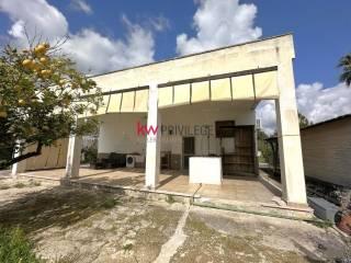 Villa unifamiliare, buono stato, 129 m², Francavilla Fontana — foto 14 di 15