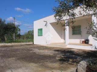 Villa bifamiliare Contrada Specchia Di Mare, San Vito dei Normanni — foto 12 di 43